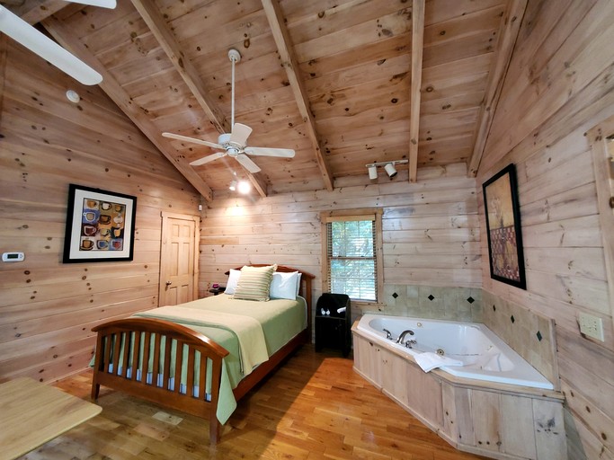 Cabins (United States of America, Galax, Virginia)