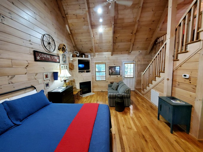 Cabins (United States of America, Galax, Virginia)