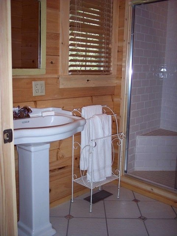 Enchanting Riverside Cabin Getaway Near New River, Virginia