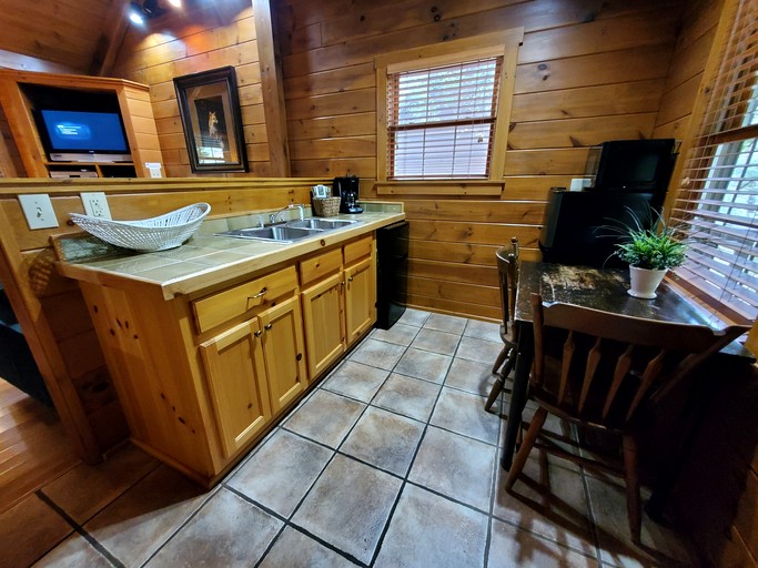 Cabins (United States of America, Galax, Virginia)