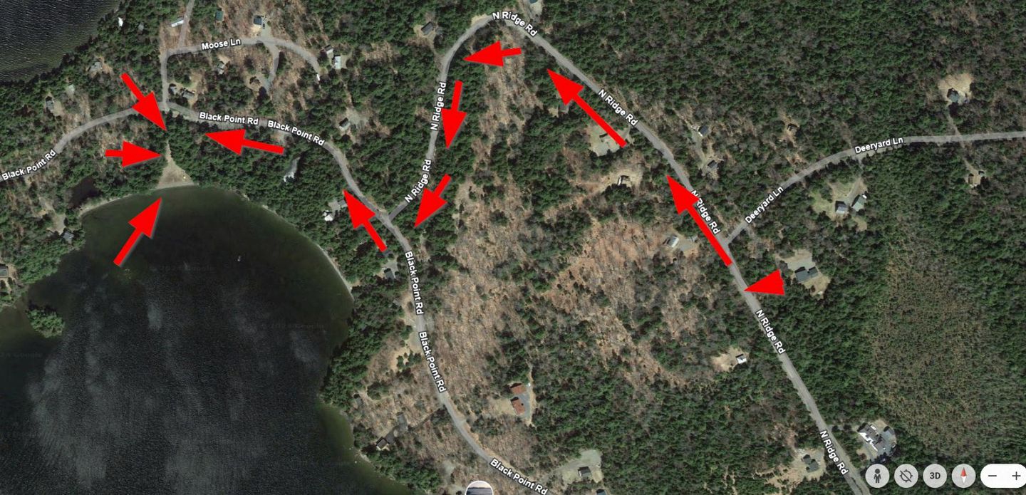 Group Cabin with Pool Table, Spa and Many More Amenities in Maine