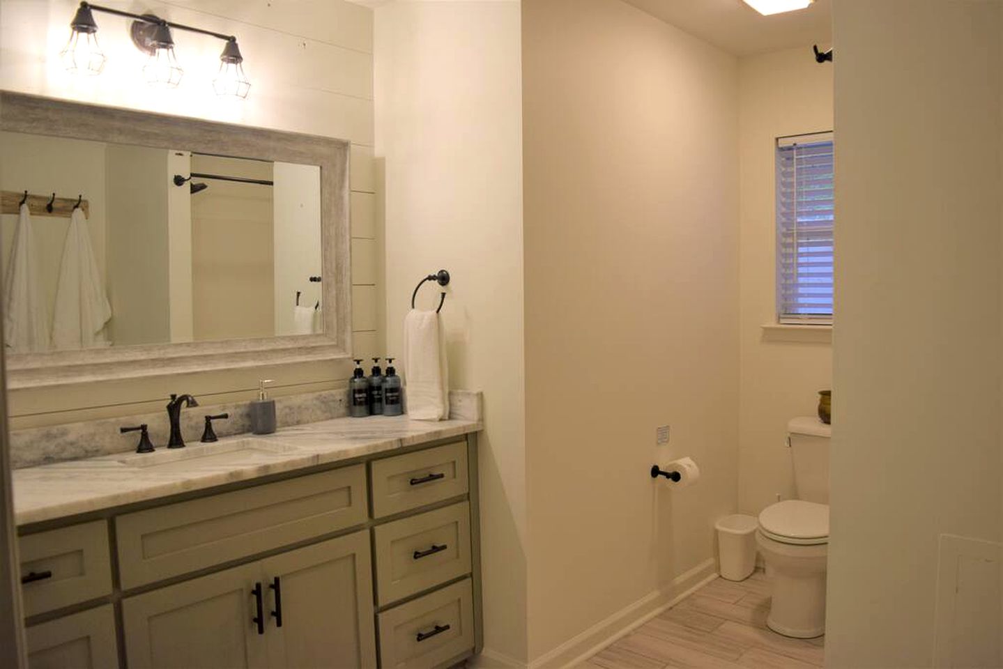 Group Getaway by the Lake: Pet-Friendly Rental with Boat Dock in Picturesque Cullman County