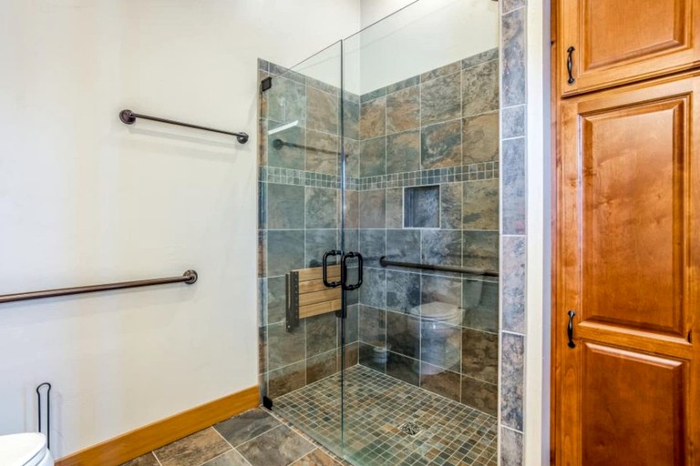 Cabins (United States of America, West Glacier, Montana)