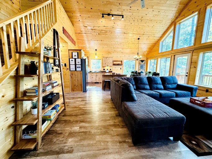 Cabins (United States of America, Stone Lake, Wisconsin)