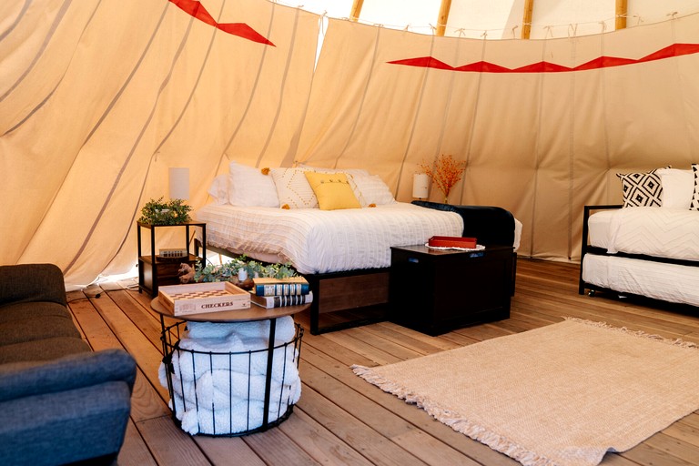 Tipis (United States of America, Island Park, Idaho)