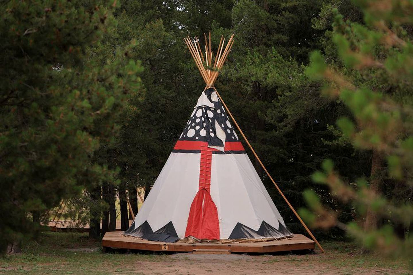 Stunning Cozy Tipi near Yellowstone for an Amazing Glamping Escape in Nature in Island Park, Idaho