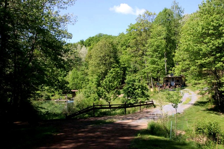 Cottages (Clearville, Pennsylvania, United States)