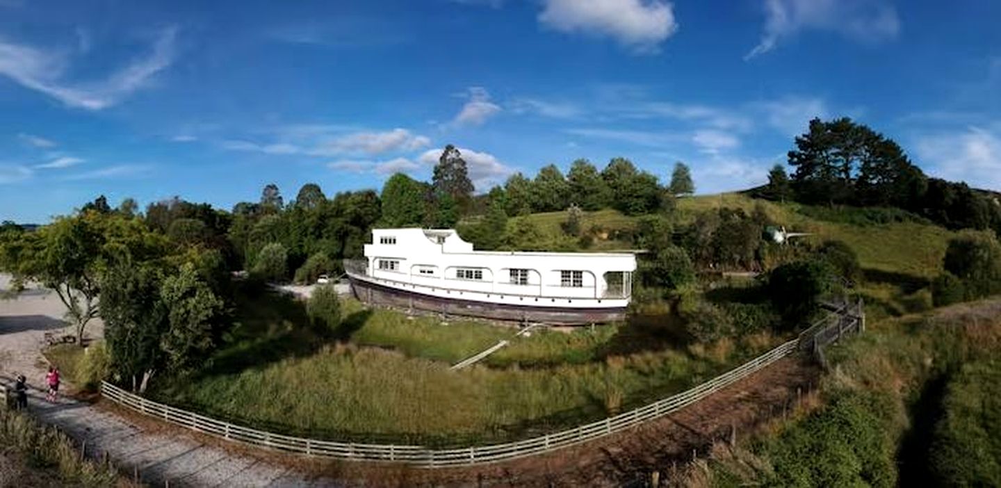 Superb Glamping Accommodation on a Historic Ship in the Waikato Region, North Island