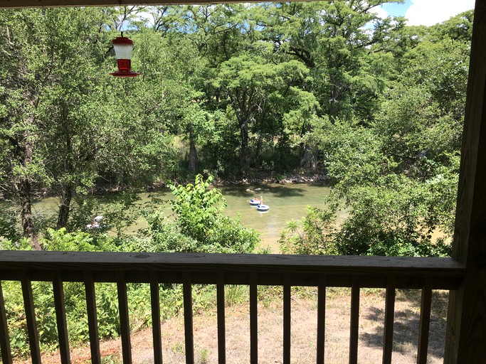 Vacation Rentals (New Braunfels, Texas, United States)