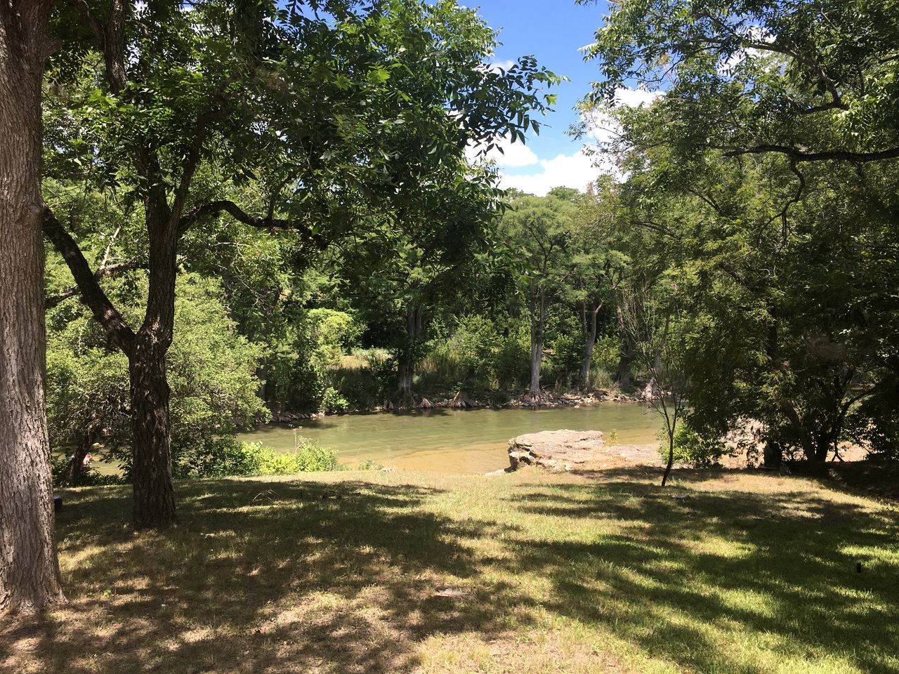 Riverfront Family Cabin Rental on the Guadalupe River near Canyon Lake and Gruene