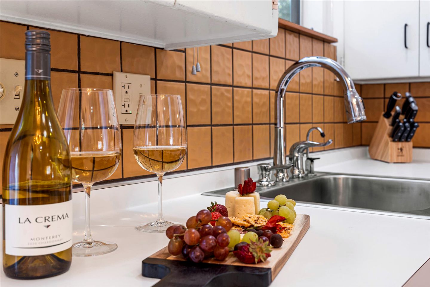 Family Friendly Glamping in Guerneville, Ideal to Explore Russian River and the Redwoods