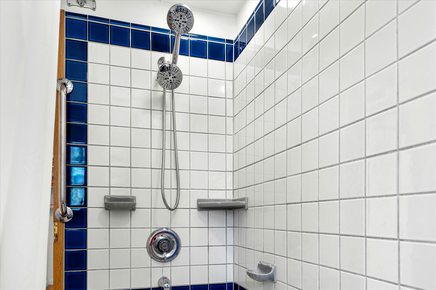 Family Friendly Glamping in Guerneville, Ideal to Explore Russian River and the Redwoods