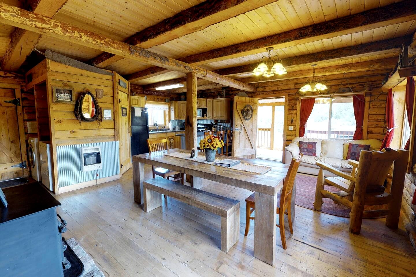 Enormous Ranch Impressive for Big Groups with BBQ and Fire Pit in Utah