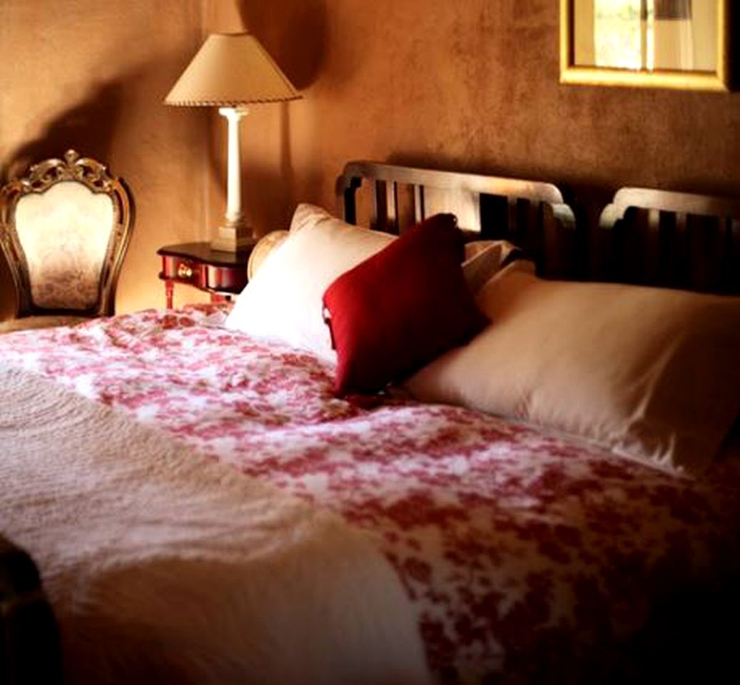 Large Luxury Vacation Rental near Vineyards in Mudgee, Australia