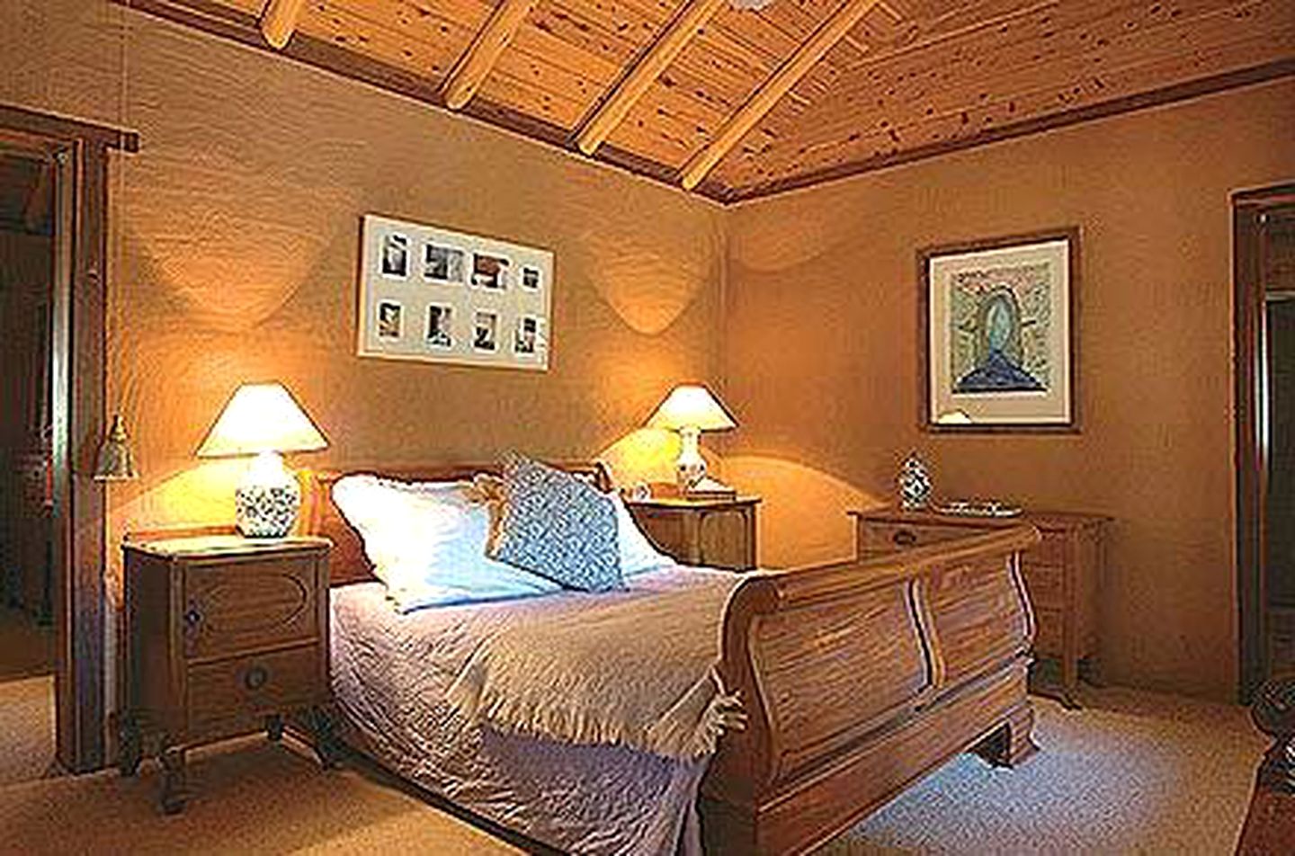 Large Luxury Vacation Rental near Vineyards in Mudgee, Australia