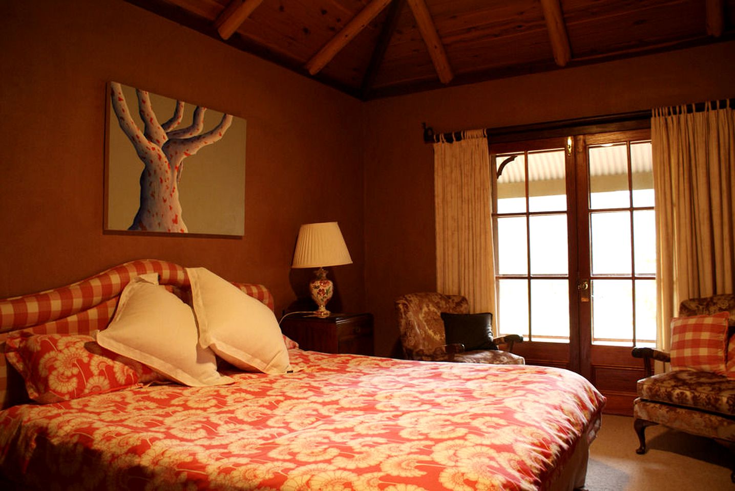 Large Luxury Vacation Rental near Vineyards in Mudgee, Australia