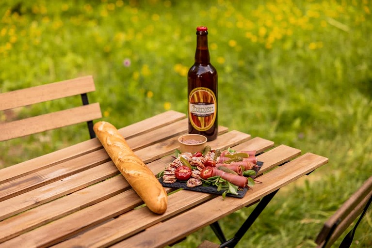 Vacation Rentals (France, --, Provence-Alpes-Côte d'Azur)