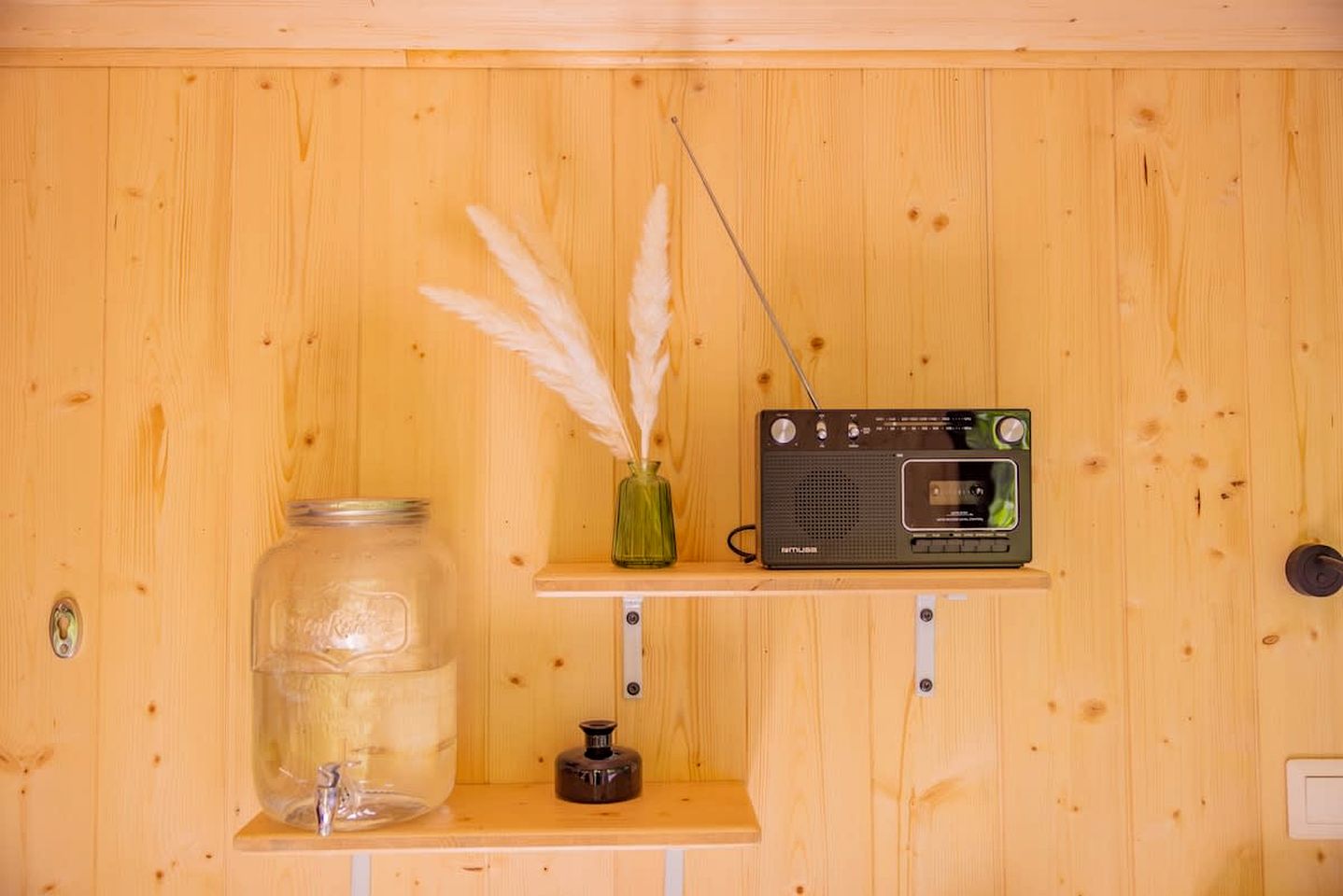 Eco-Friendly Tiny Home with Panoramic Alpine Views near Colmars-les-Alpes, Alpes-de-Haute-Provence