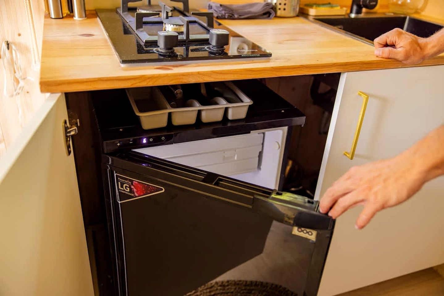 Eco-Friendly Tiny Home with Panoramic Alpine Views near Colmars-les-Alpes, Alpes-de-Haute-Provence