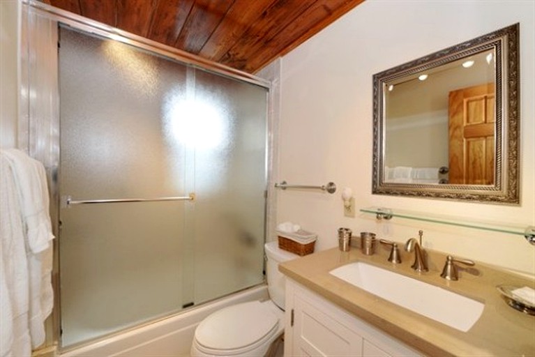Nature Lodges (Indian Rocks Beach, Florida, United States)
