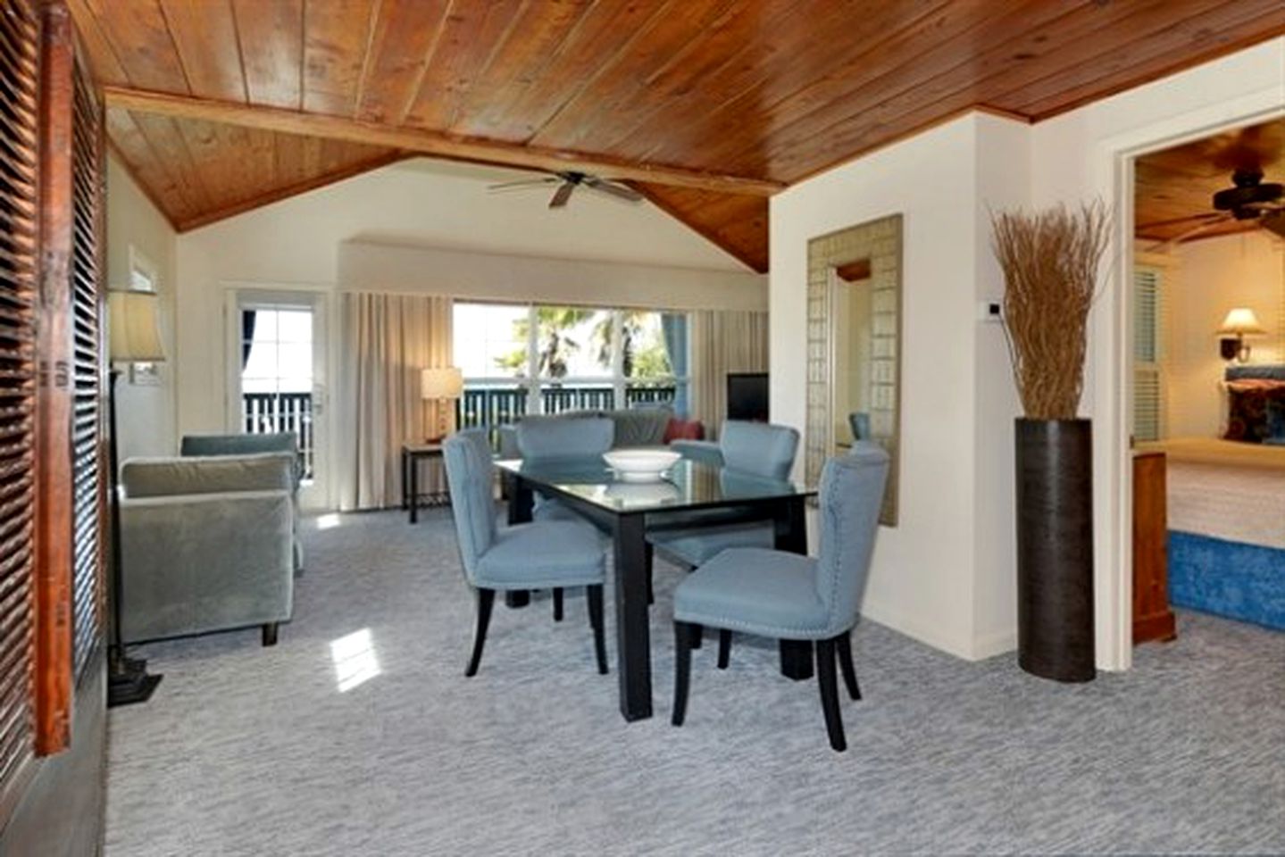 Wonderful Suite with Gorgeous Views near Clearwater, Florida
