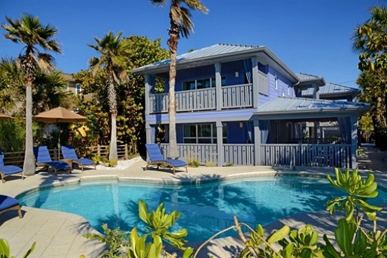 Nature Lodges (Indian Rocks Beach, Florida, United States)