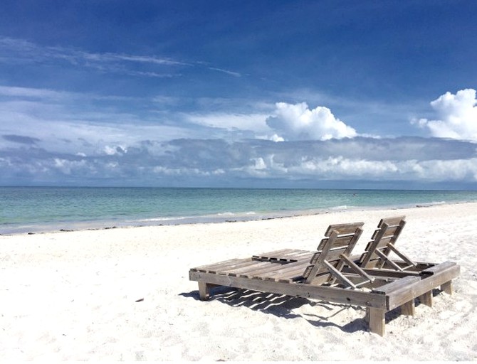 Cottages (Indian Rocks Beach, Florida, United States)
