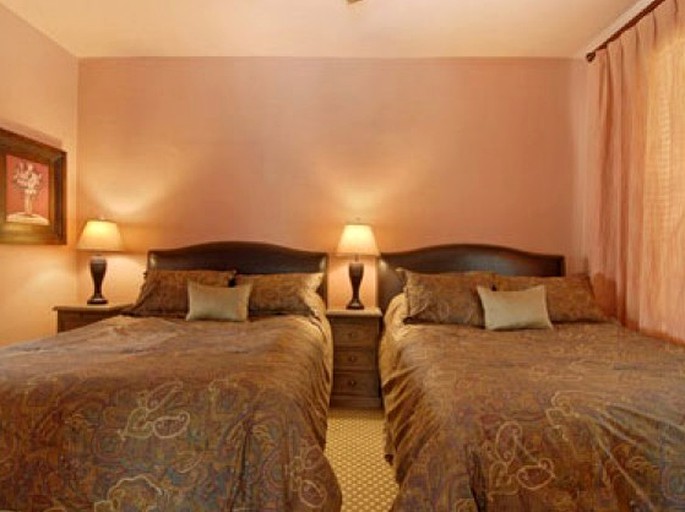 Beach Houses (Indian Rocks Beach, Florida, United States)