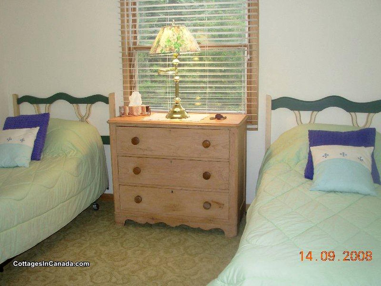 Secluded Cottage Rental with Private Beach Access on the Bay of Fundy, New Brunswick