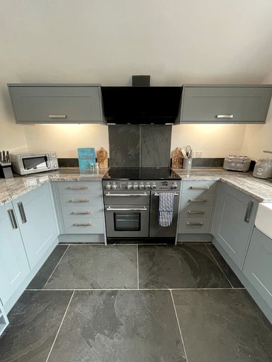 Cottages (United Kingdom, Camelford, England)