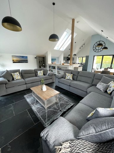 Cottages (United Kingdom, Camelford, England)
