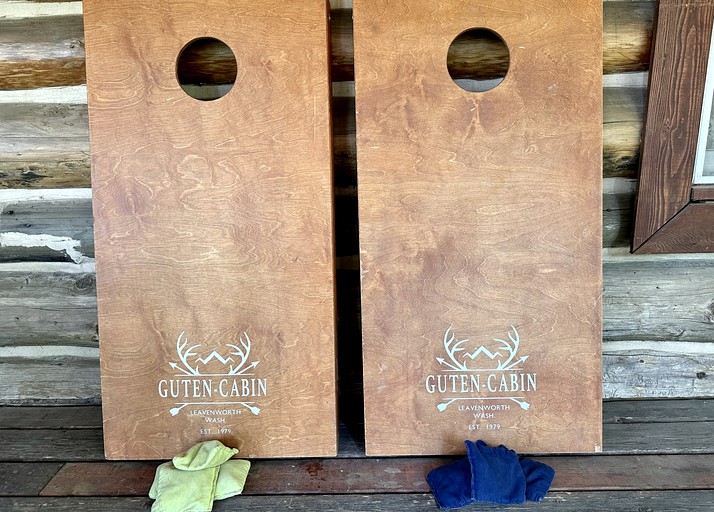 Cabins (United States of America, Leavenworth, Washington)