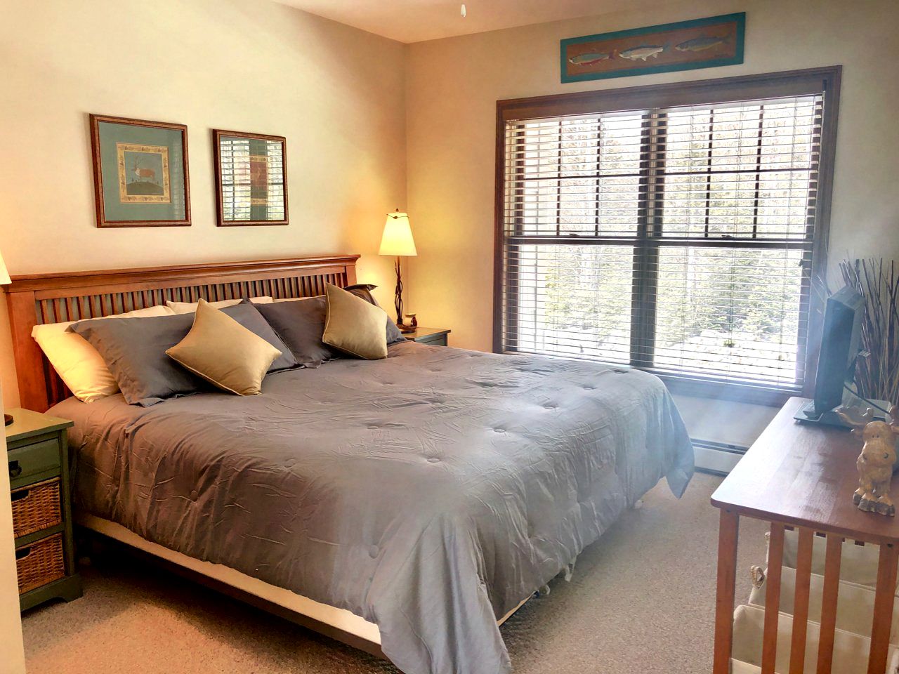RU - H8 Gorgeous Stone Hill Townhome in the heart of Bretton Woods Great views huge kitchen fireplace in New Hampshire