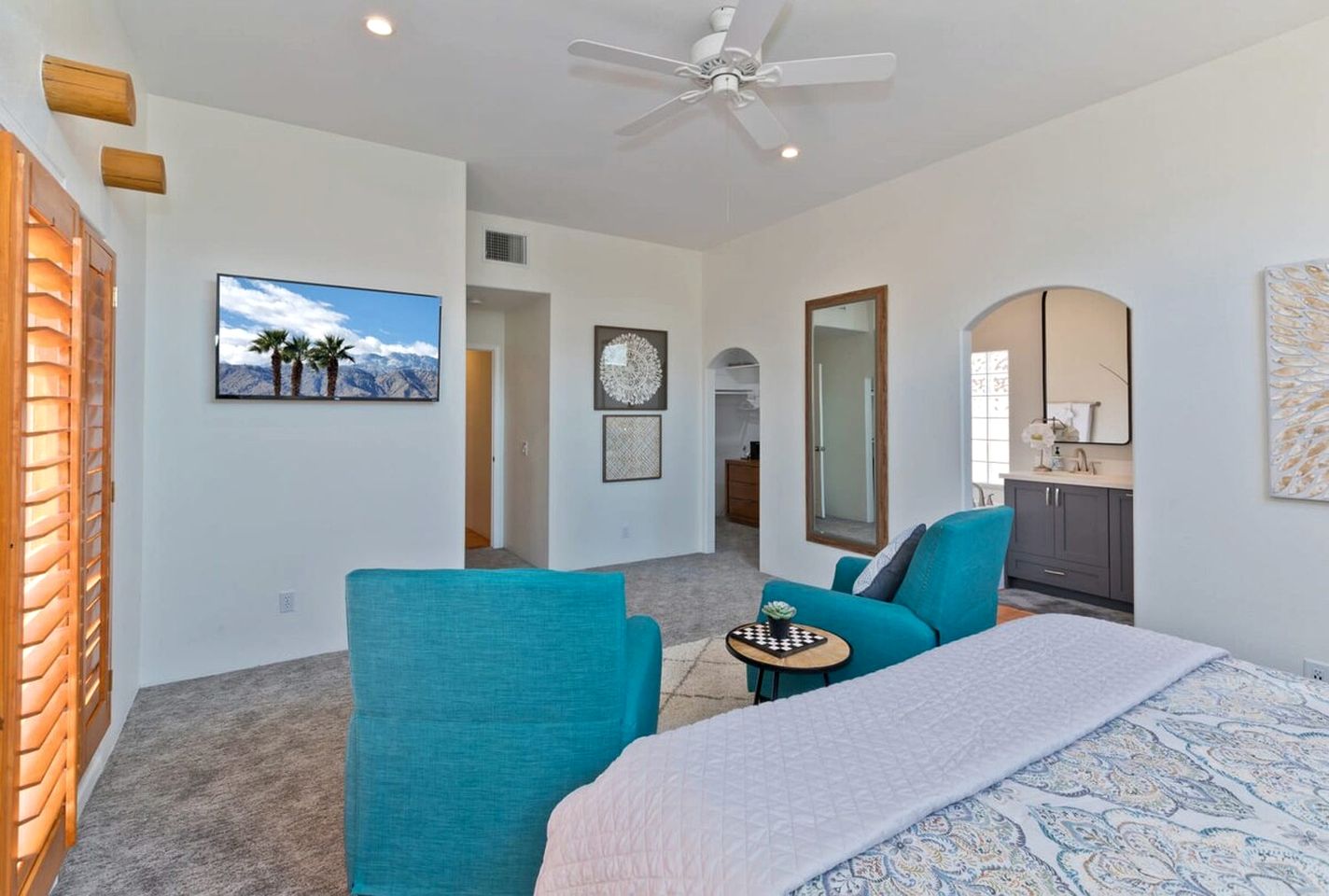 Breathtaking Cottage with Game Room and Swimming Pool in La Quinta, California