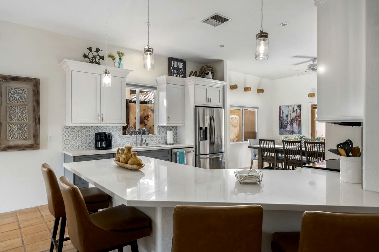 Breathtaking Cottage with Game Room and Swimming Pool in La Quinta, California