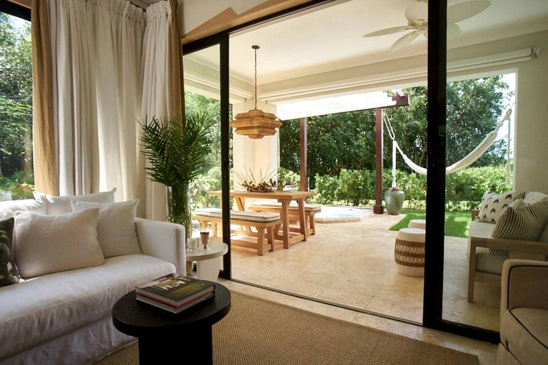 Vacation Rentals (Dominican Republic, --, --)