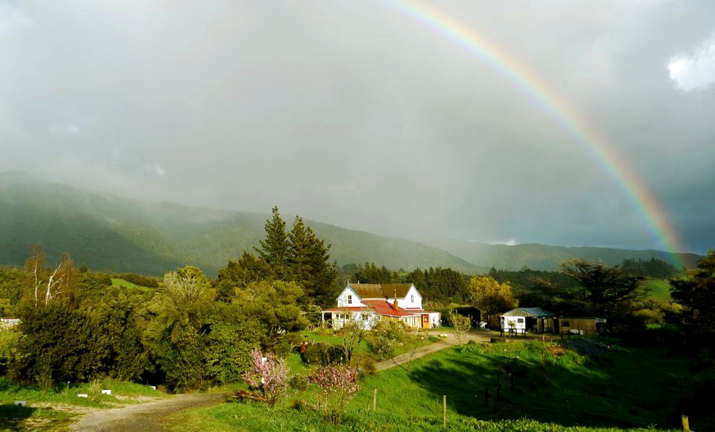 Rustic Holiday Rental near Golden Bay in Takaka, New Zealand