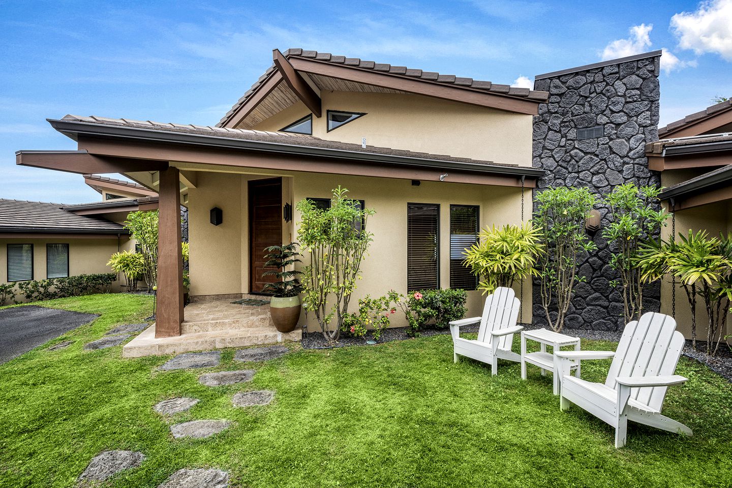 Cottage Rental with Pool in KailuaKona, Hawaii