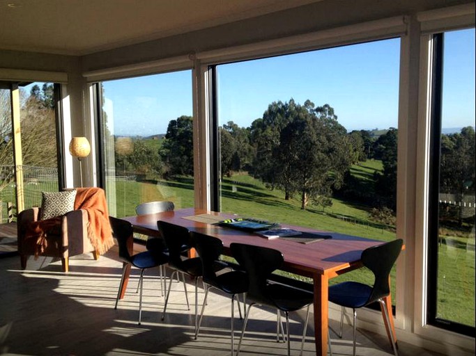 Nature Lodges (Strzelecki, Victoria, Australia)