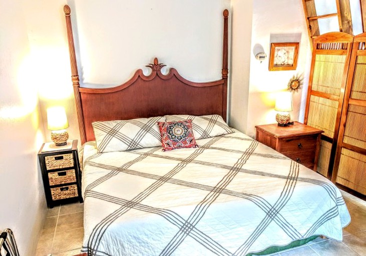 Cabins (Pepeekeo, Hawaii, United States)