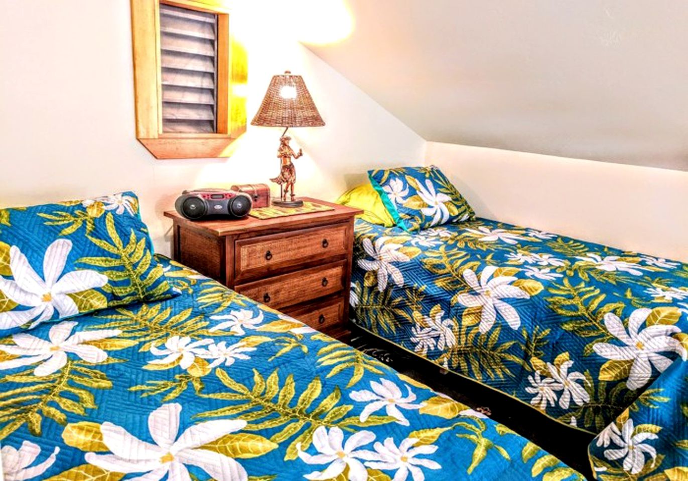 Stunning Cabin Rental near the Waipio Valley, Hawaii