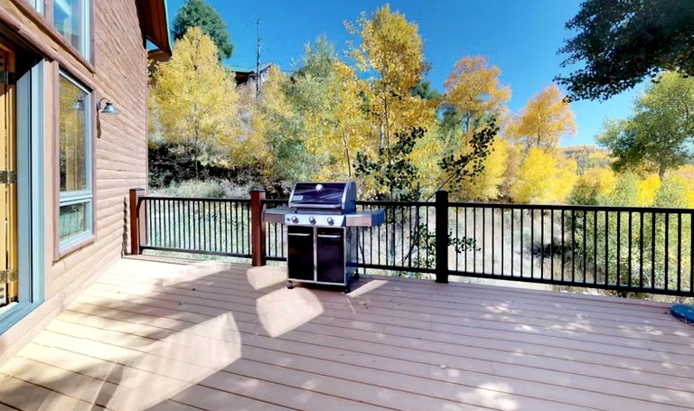 Cabins (United States of America, Silverthorne, Colorado)