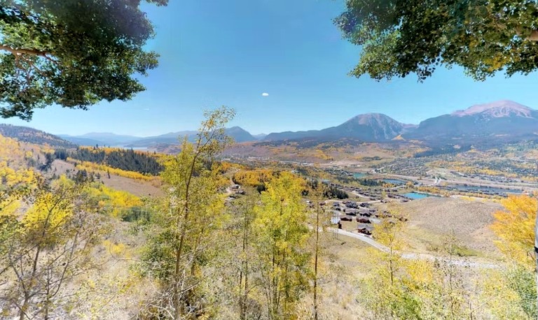 Cabins (United States of America, Silverthorne, Colorado)