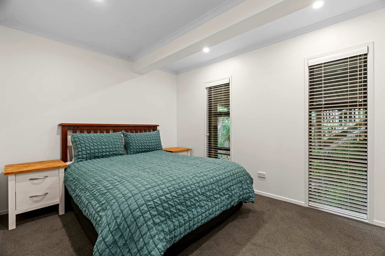 Vacation Rentals (New Zealand, Hamilton, North Island)