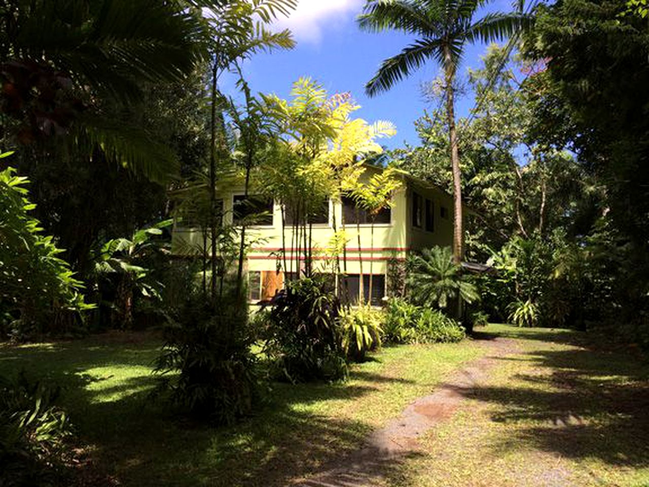 Cottage Rental in Hana, Maui, Hawaii