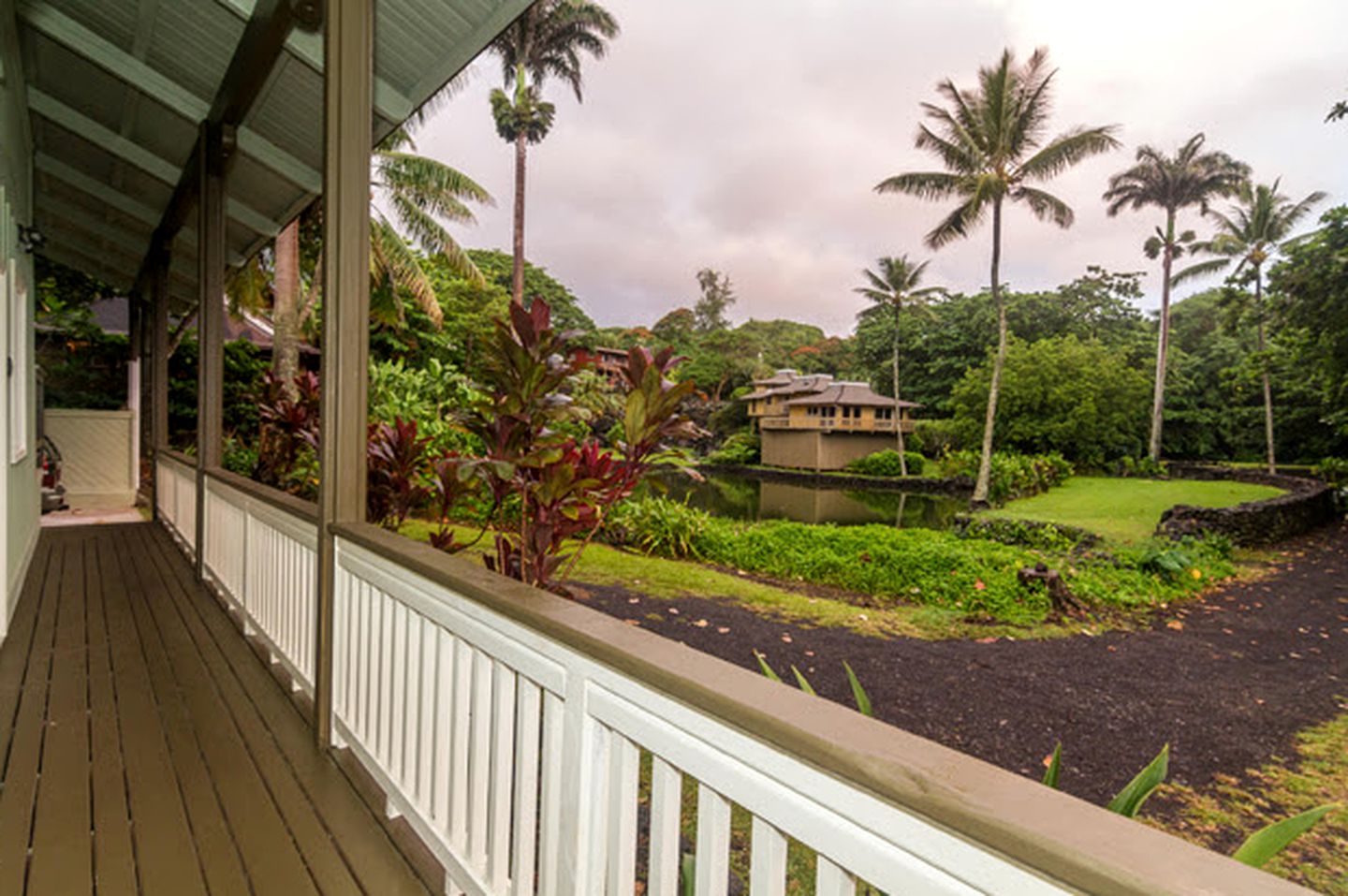 Secluded Cottage Maui, Hawaii Beach Vacations