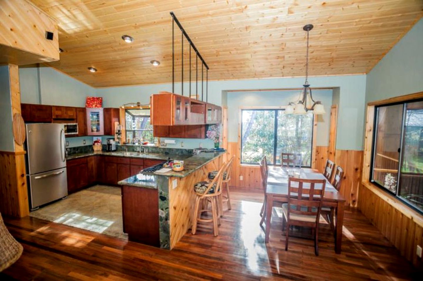 Cabin Rental near Volcanoes National Park in Hawaii