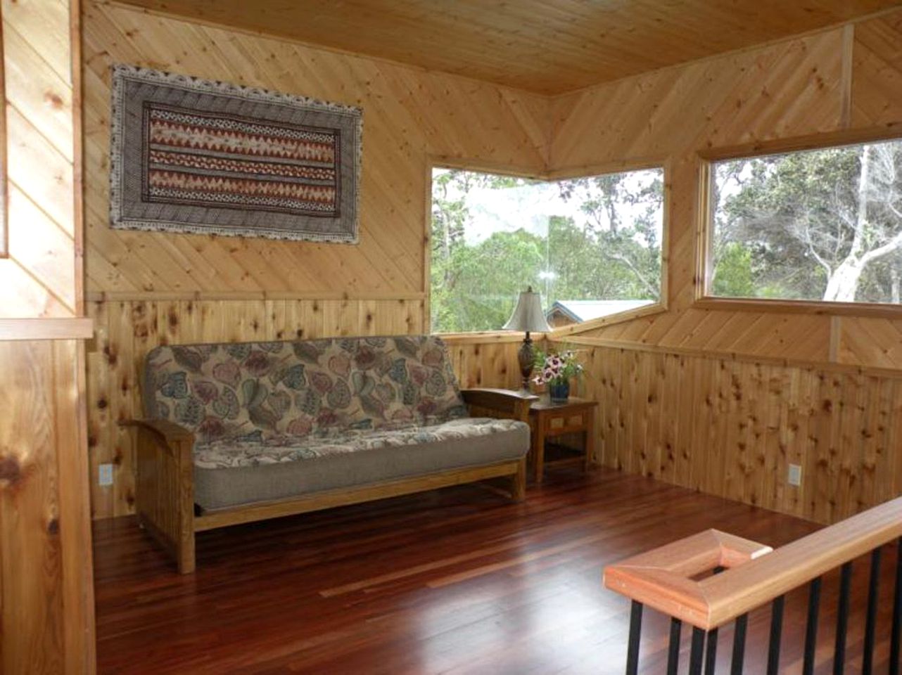 Cabin Rental near Volcanoes National Park in Hawaii