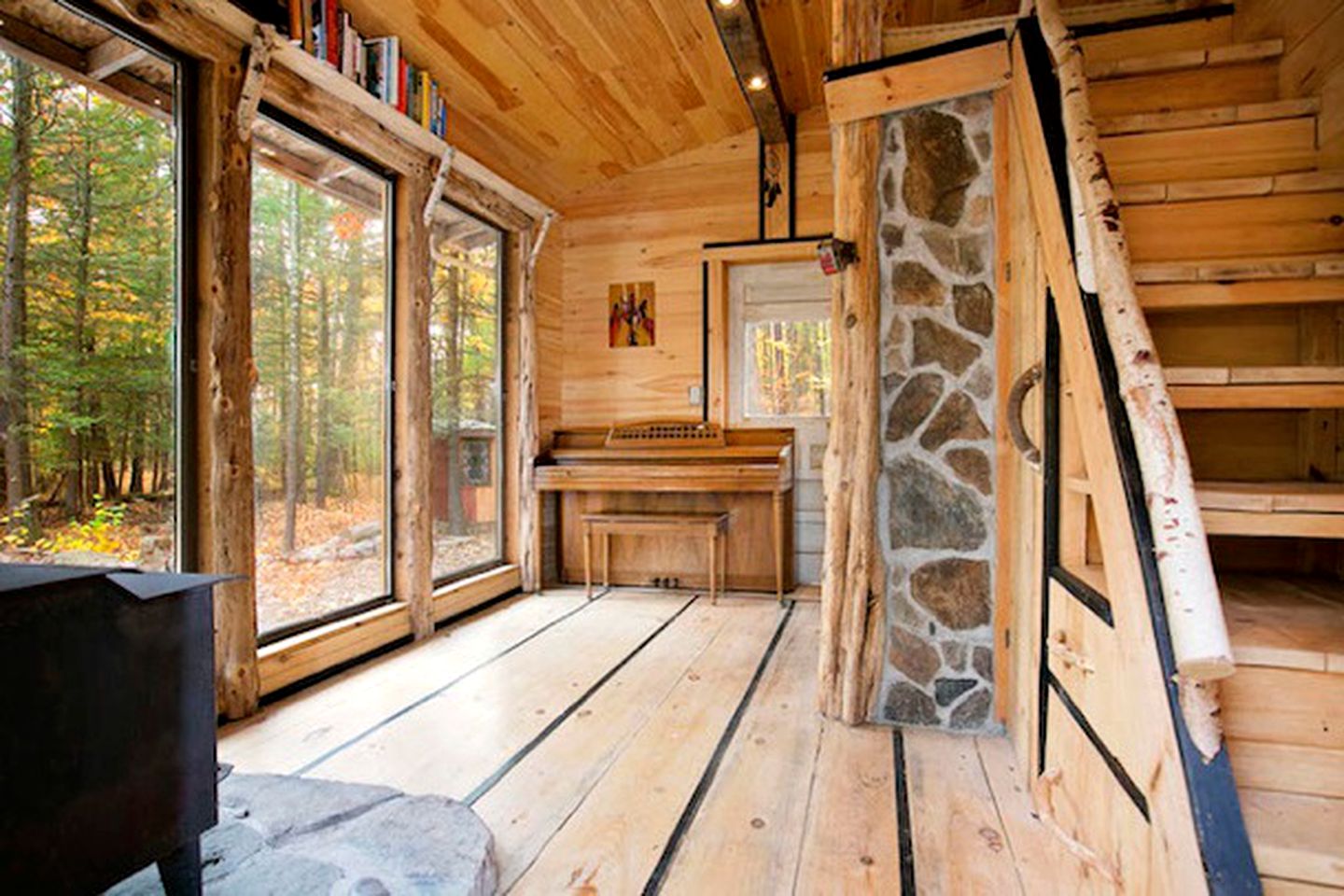 Hut with WoodBurning Stove in Upstate New York