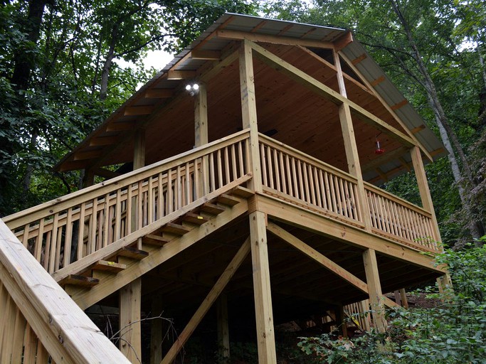 Handicap access Big Pine Cabin Rentals, Cabins, Blairsville, United